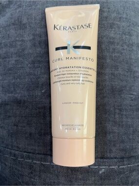 Kérastase Curl Manifesto Hydrating Conditioner - Peach